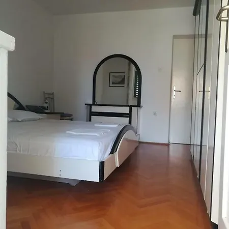Appartamento Apartman Veliki 2. Kat Makarska